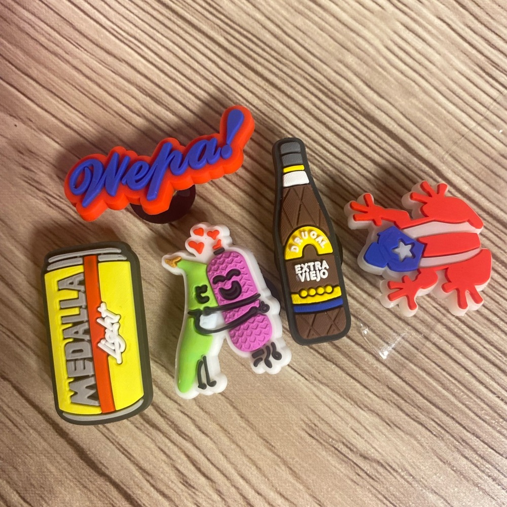 Shoe charms